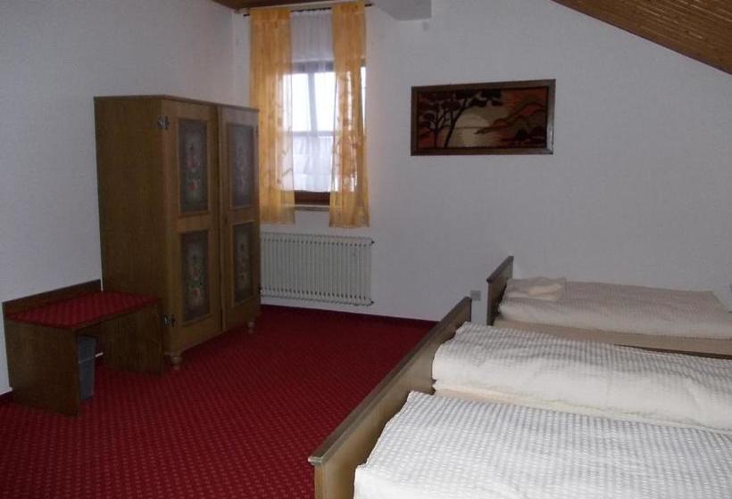 בית מלון כפרי Das Lambacher