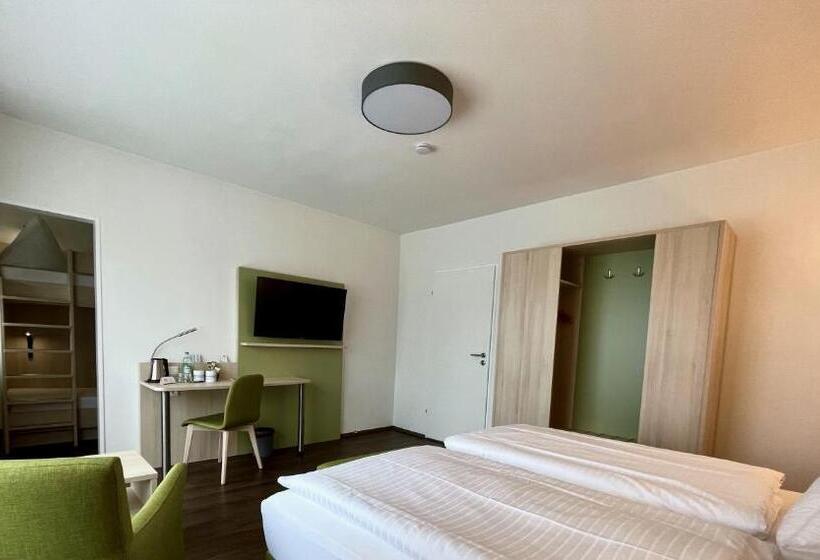 酒店 Marias Inn Bed & Breakfast