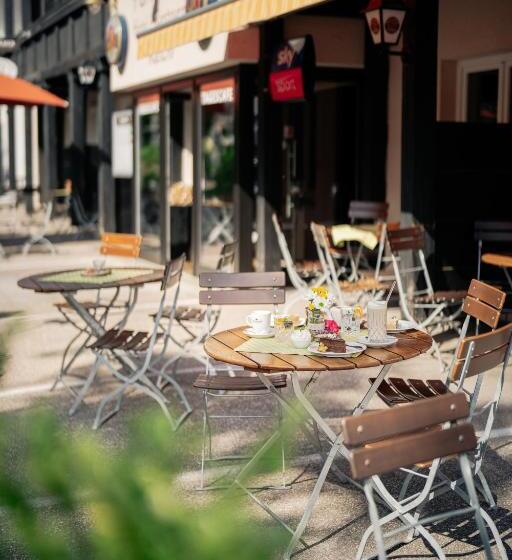 בית מלון כפרי Park Cafe Reichl