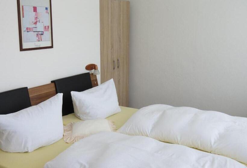 호텔 Pension Schloss  Miramar