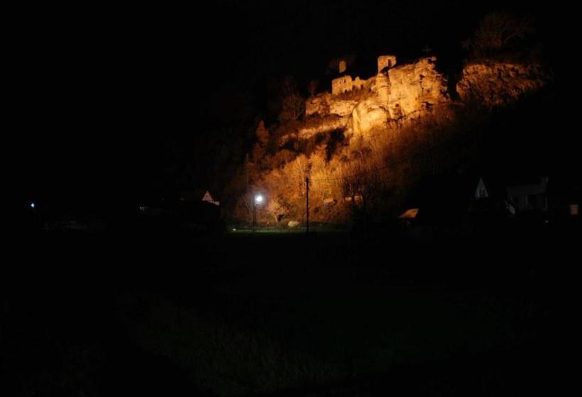 Отель Pferdezentrum Edersee