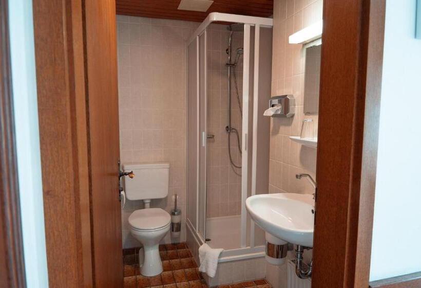 호텔 Postwirt   Gästehaus