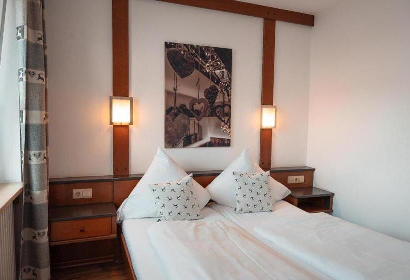 호텔 Postwirt   Gästehaus