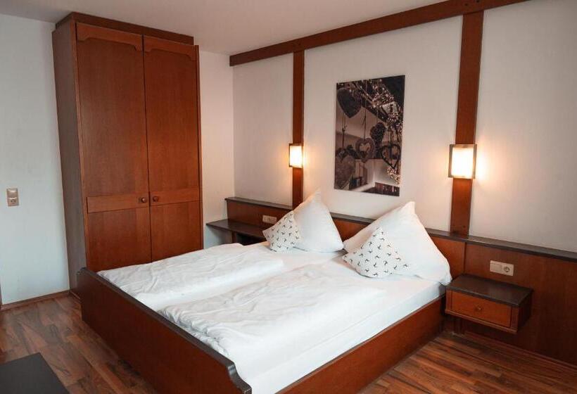 호텔 Postwirt   Gästehaus