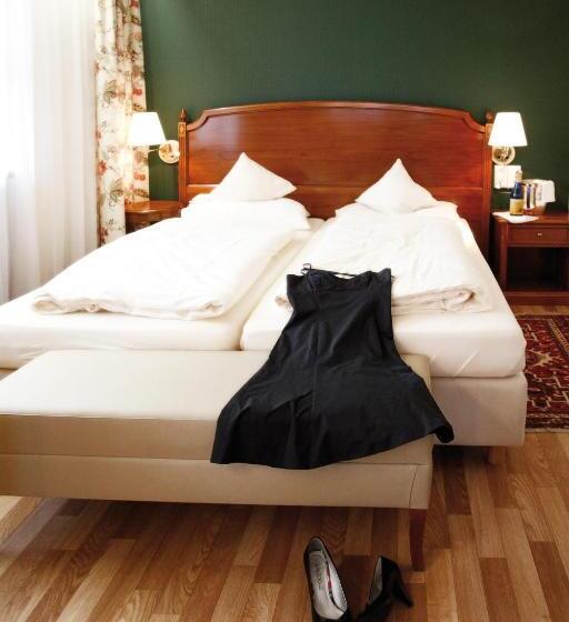 Отель Quellenhof