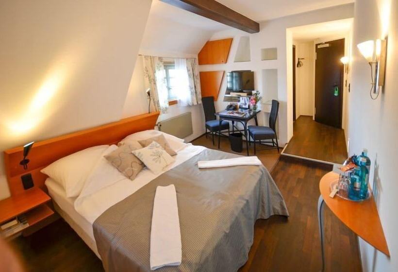 Restaurant & Hotel Höerhof