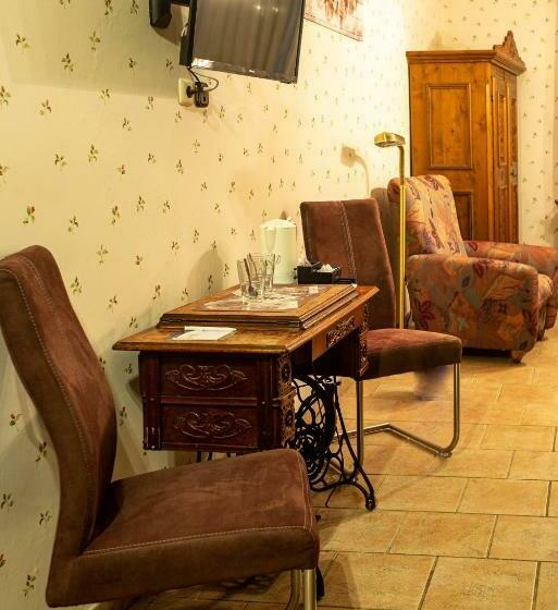 فندق Restaurant Wolfsschlucht Gmbh