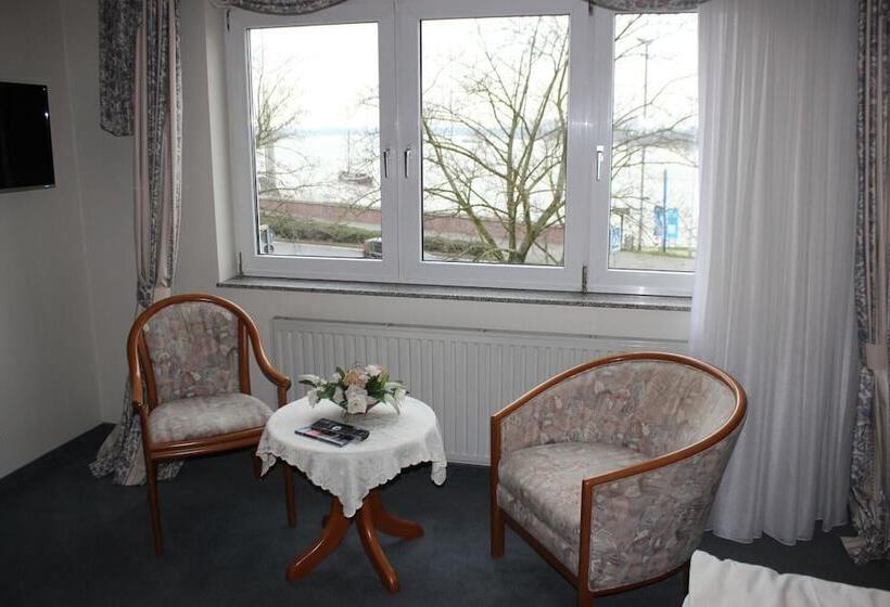 فندق & Restaurant Zum Vater Rhein