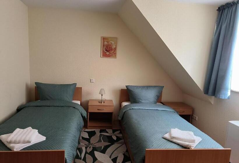 فندق Ritters Weinstuben