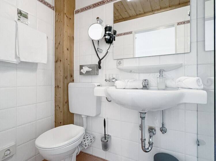 ホテル Schlossblick Chiemsee