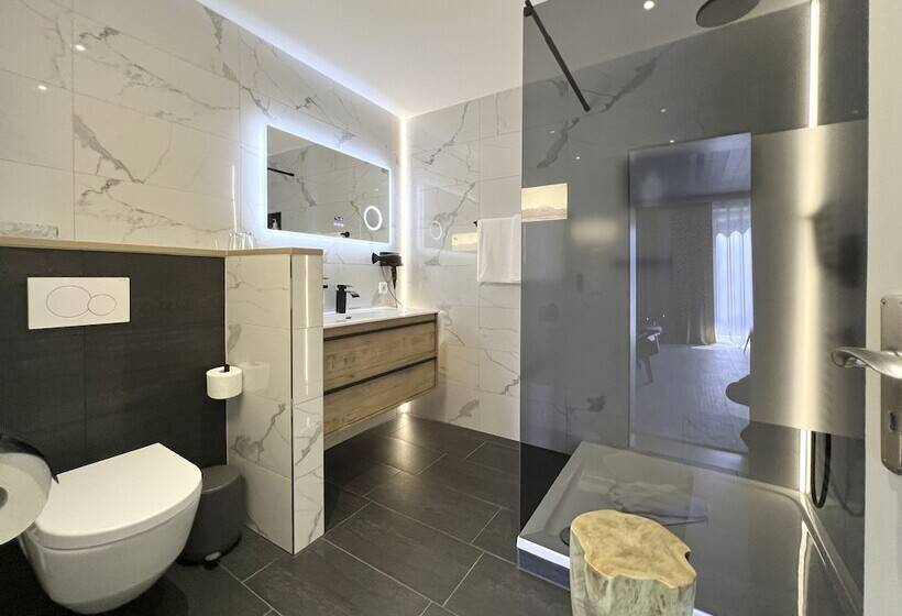 ホテル Schlossblick Chiemsee