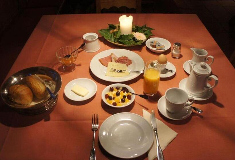 Hotel Schwarzer Adler