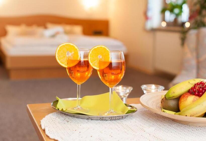 בית מלון כפרי Sonnbichl