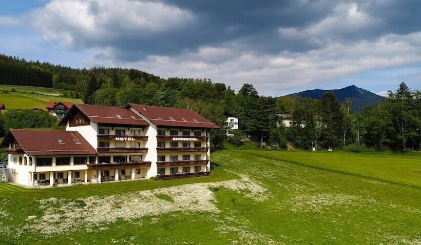 בית מלון כפרי Sonnbichl