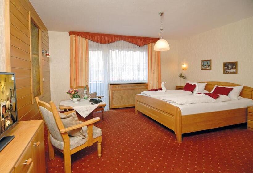 בית מלון כפרי Ursula Garni