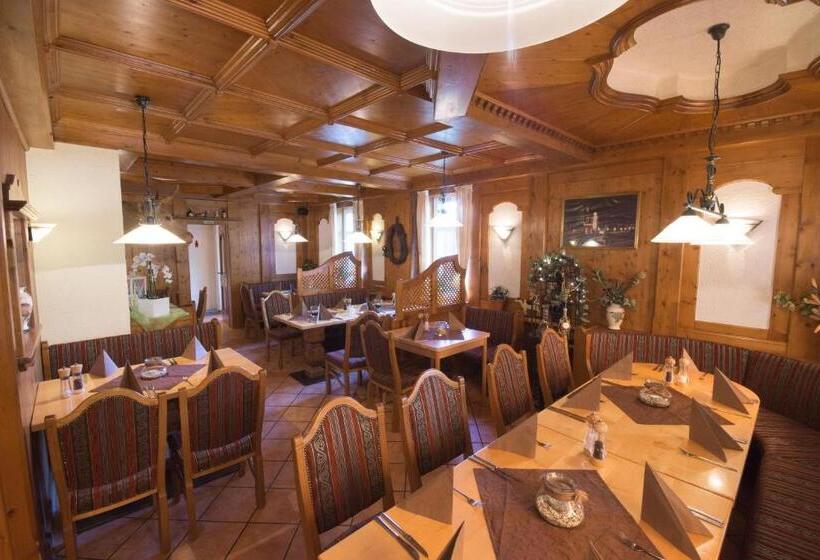 فندق Zellerfelder Hof