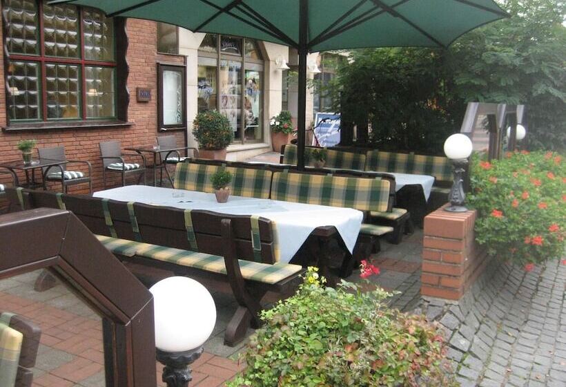 호텔 Zum Braunen Hirschen