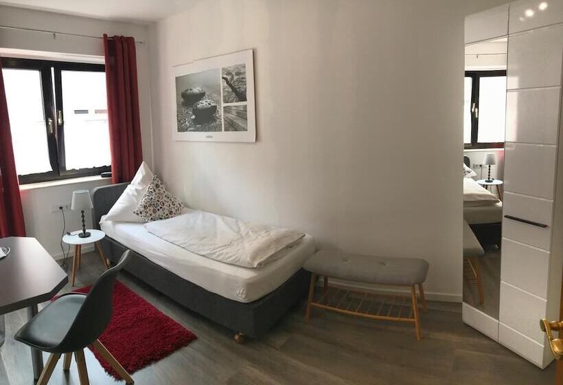 호텔 Zum Braunen Hirschen