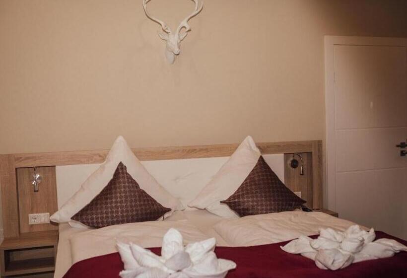 فندق Zum Landsberger Hof