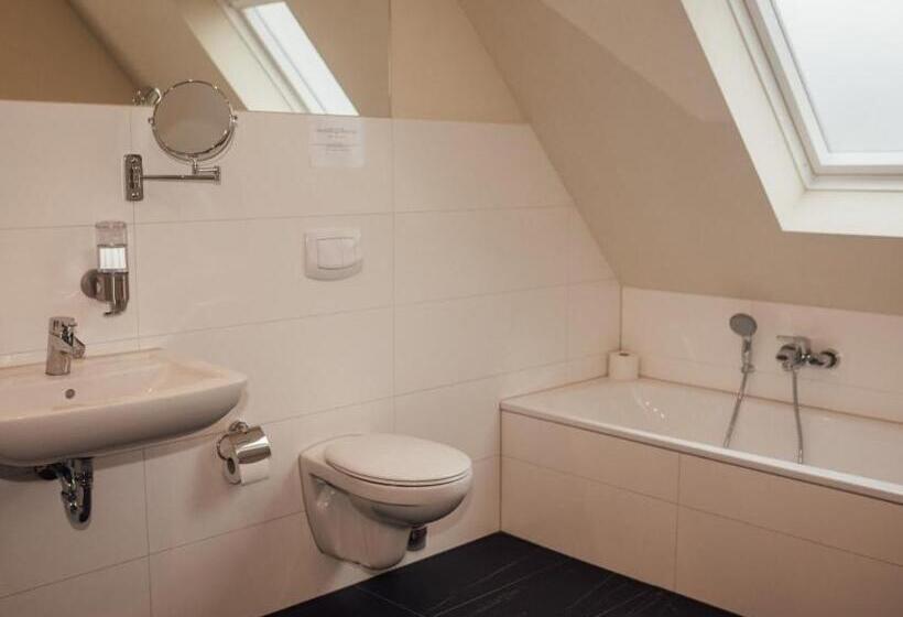 فندق Zum Landsberger Hof