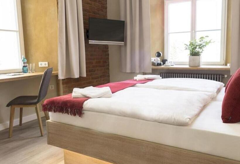 فندق Zum Landsberger Hof