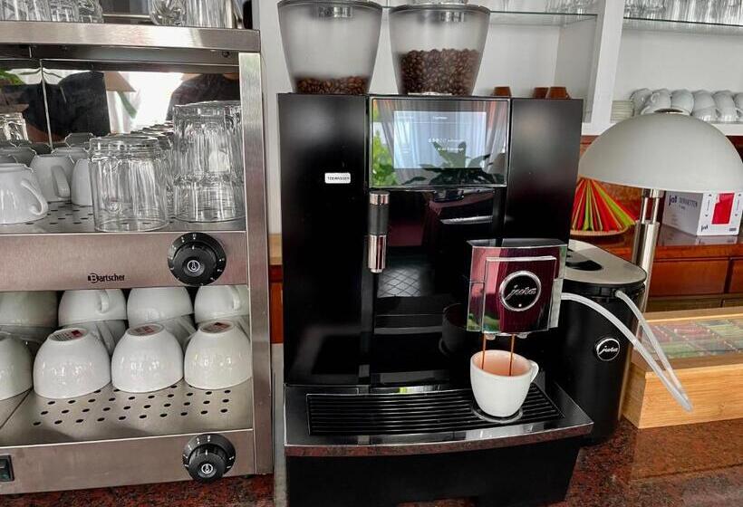 בית מלון כפרי Zum Ritter