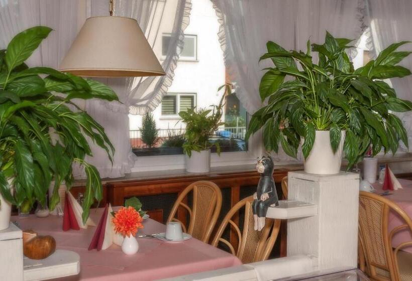 בית מלון כפרי Zum Ritter