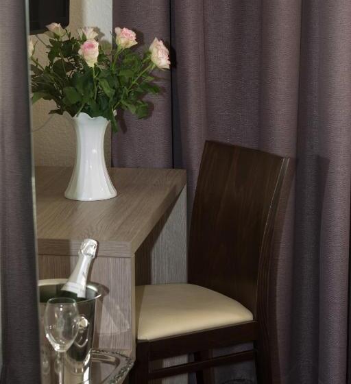 בית מלון כפרי Zum Ritter