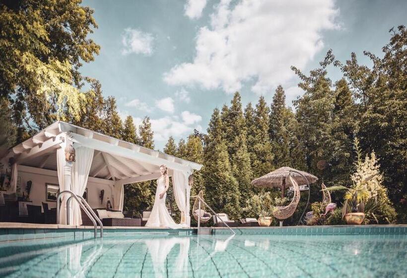 בית מלון כפרי Zur Heimat