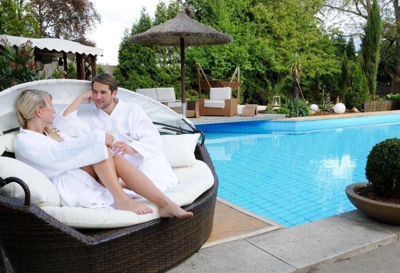 בית מלון כפרי Zur Heimat