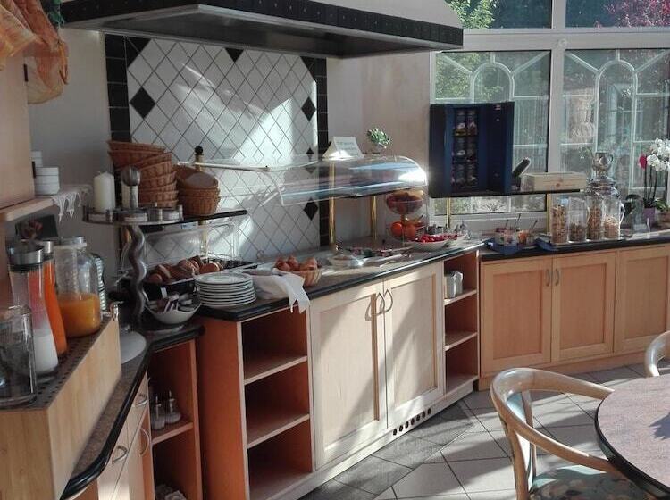 Landgasthof Zum Hirschenstein, Pension Garni