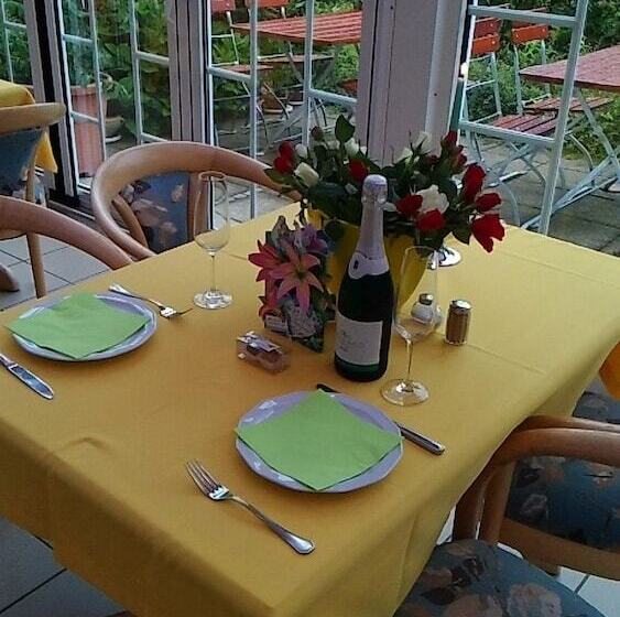 Landgasthof Zum Hirschenstein, Pension Garni