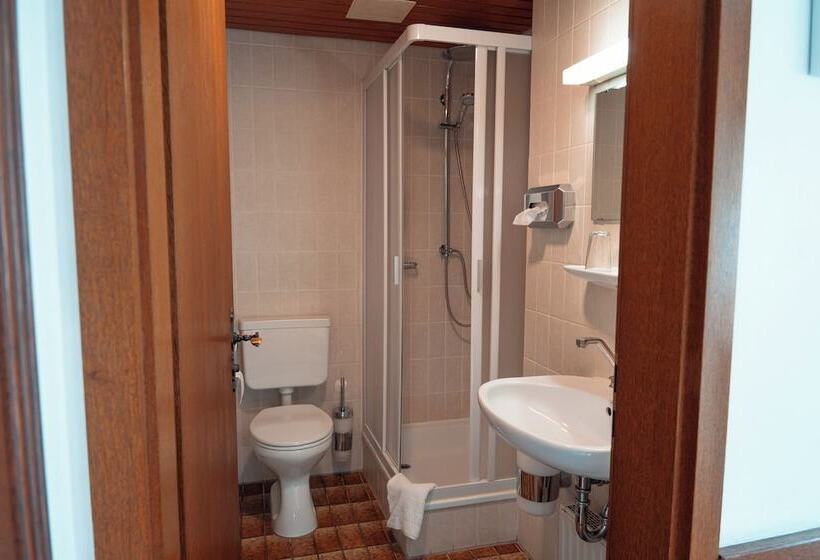 호텔 Postwirt   Gästehaus