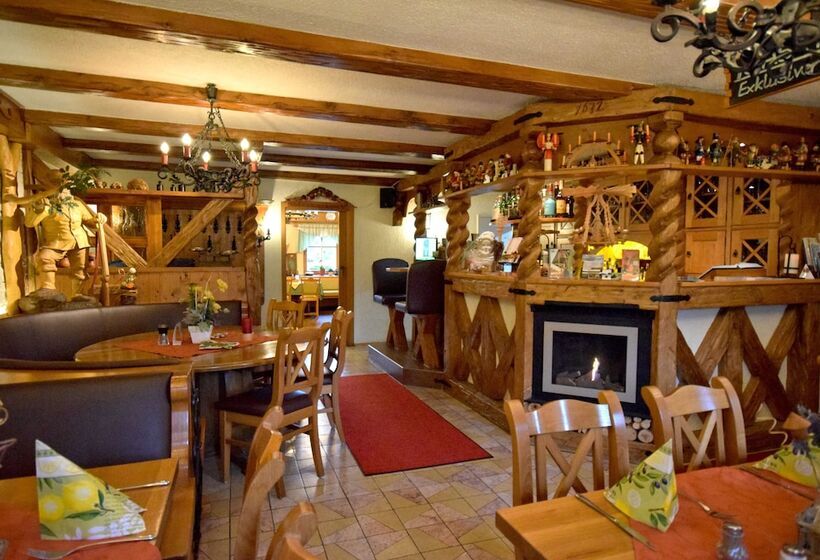 Naturhotel Gasthof Bärenfels