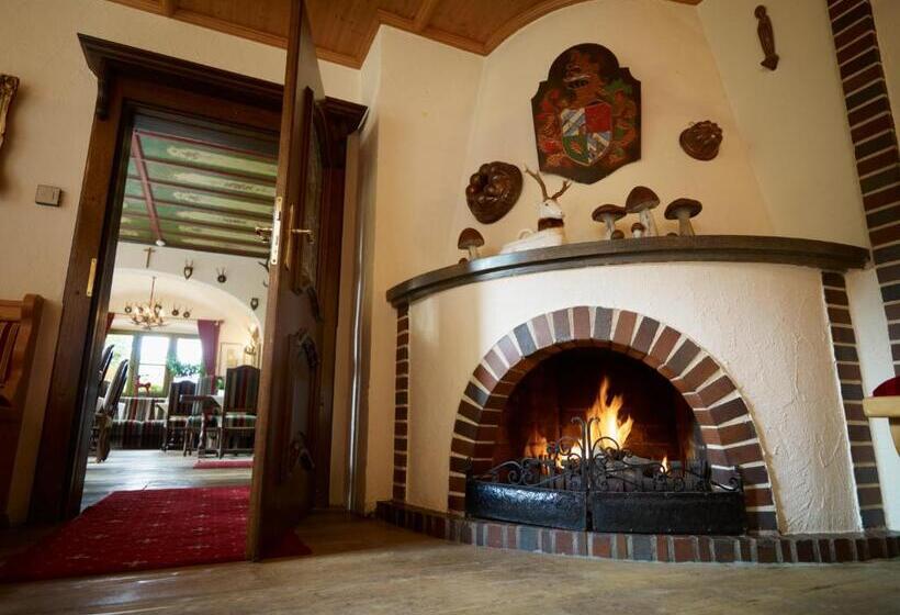 Naturhotel Rügers Forstgut