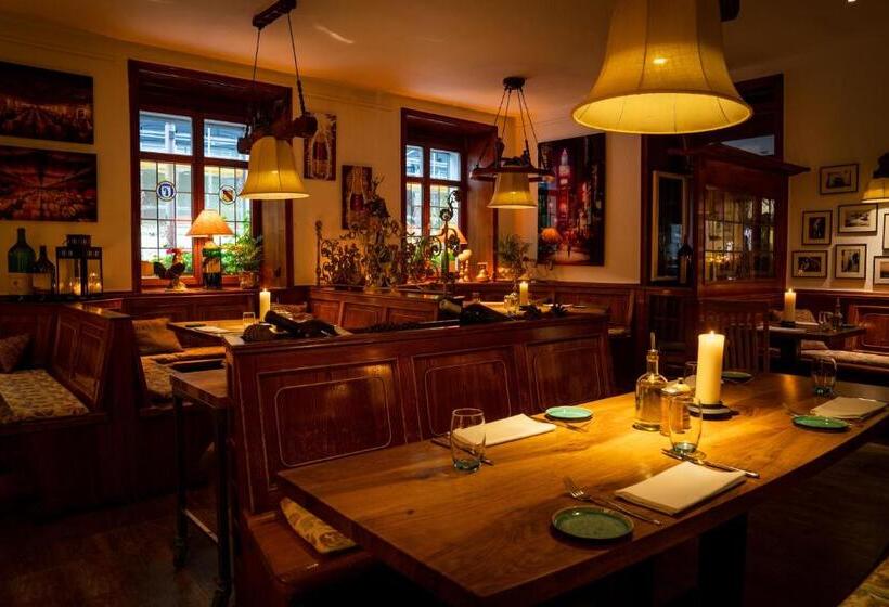 Ott S Hotel Weinwirtschaft & Biergarten Weil Am Rhein/basel