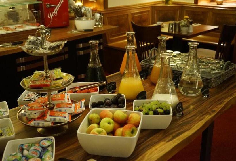 Ott S Hotel Weinwirtschaft & Biergarten Weil Am Rhein/basel