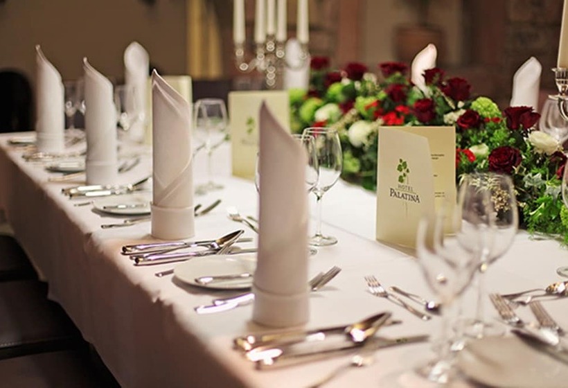 Palatina Hotel Restaurant