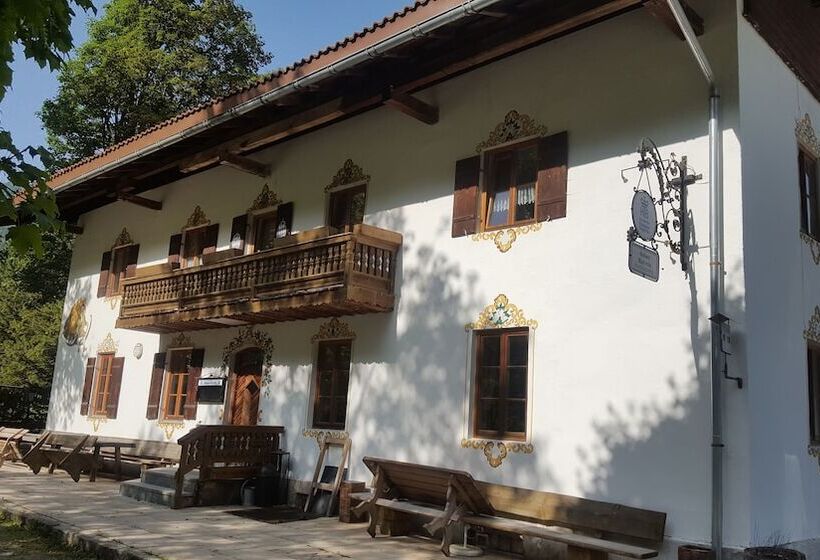 פנסיון Die Bäckeralm