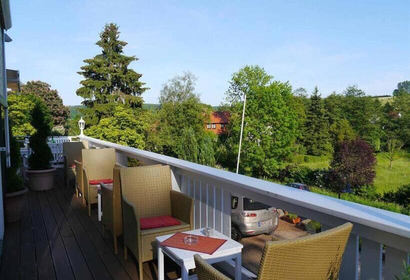 بنسيون Böhler's Landgasthaus