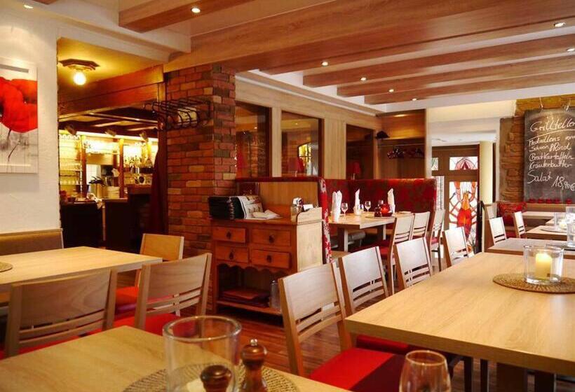 بنسيون Böhler's Landgasthaus