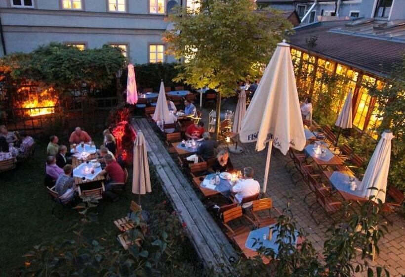 ペンション Gasthaus Sindelbuckel