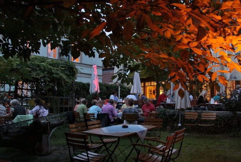 ペンション Gasthaus Sindelbuckel