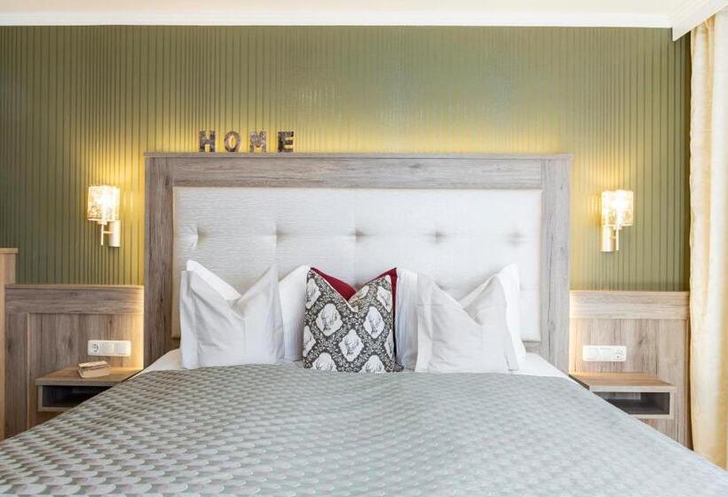 ペンション Gasthof Metzgerei Stöberl