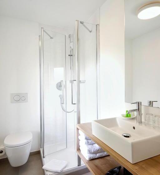 پانسیون Gasthof Neuwirt Unterföhring