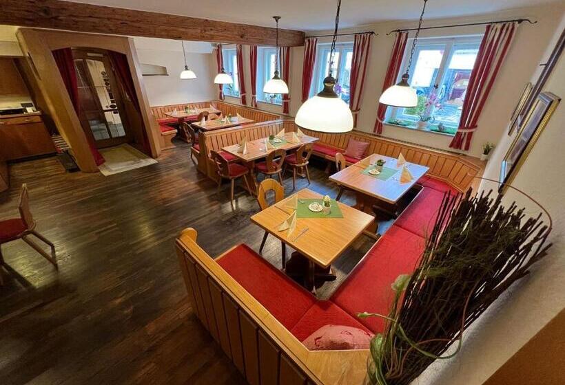 Пансион Gasthof Postbräu Dingolfing