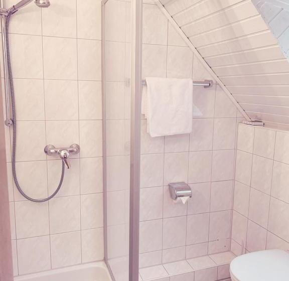 펜션 Gasthof Wilhelm Tell Fremdenzimmer