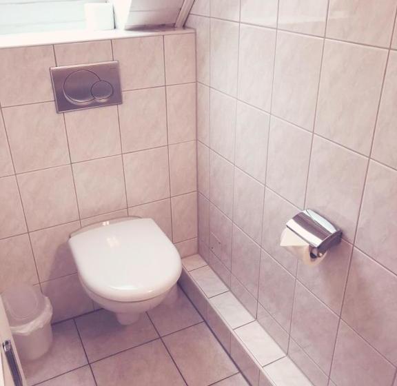 펜션 Gasthof Wilhelm Tell Fremdenzimmer