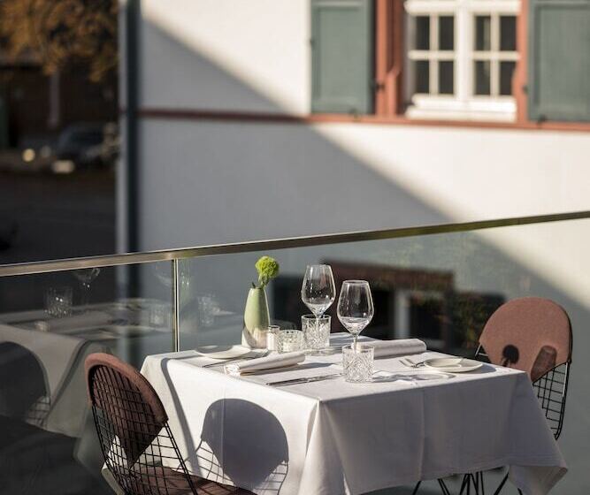 펜션 & Restaurant Krone Design