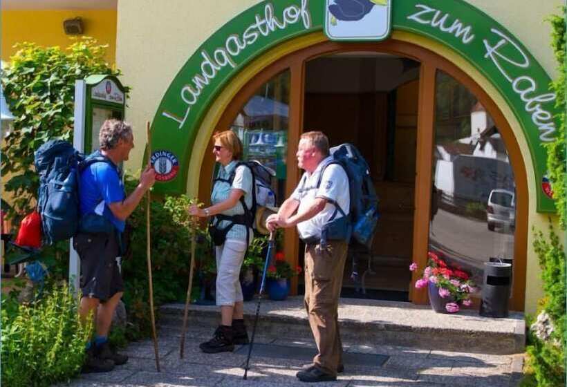 Пансион Landhotel Zum Raben